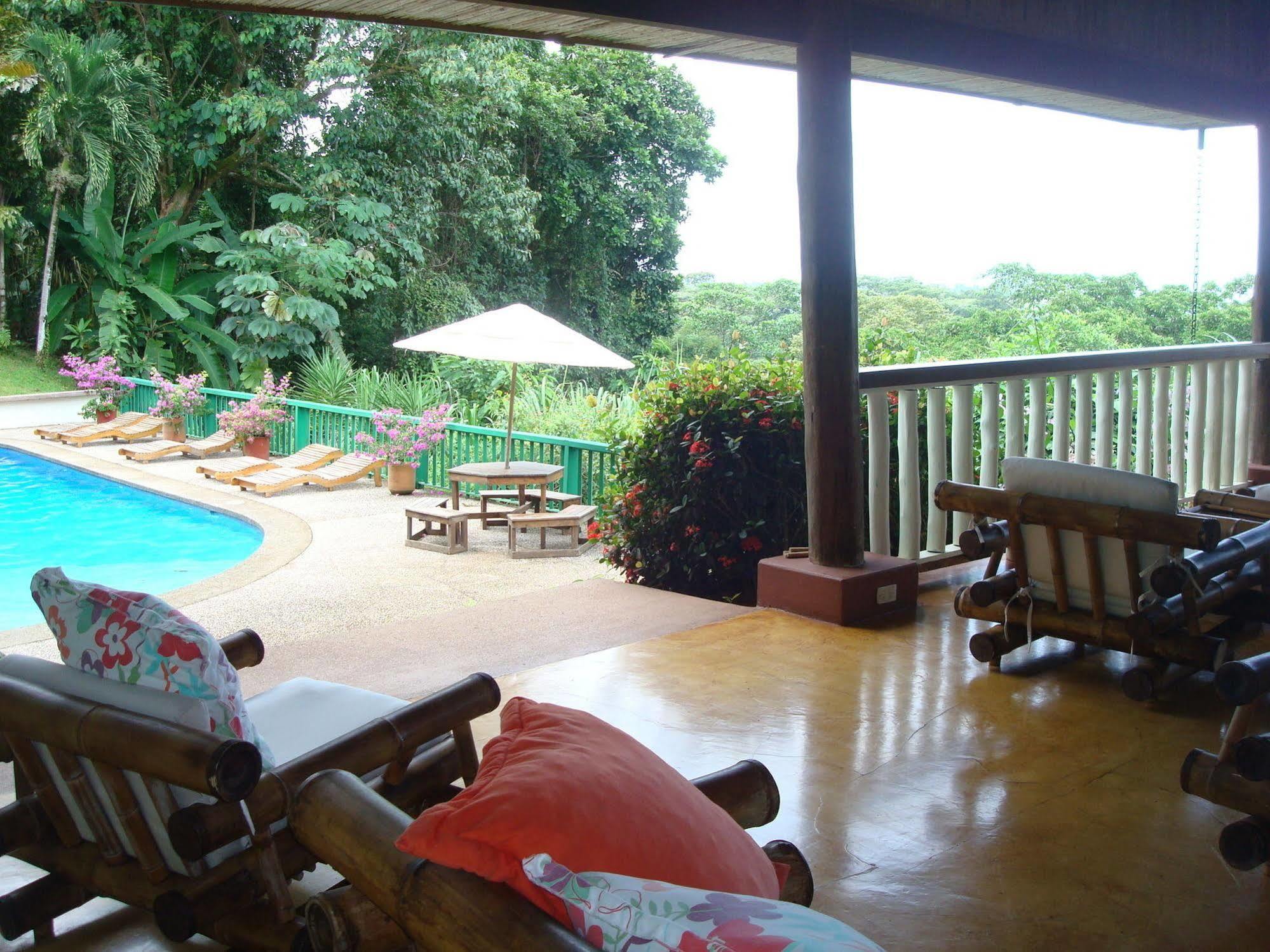Hotel Villas Gaia อูวีตา ภายนอก รูปภาพ