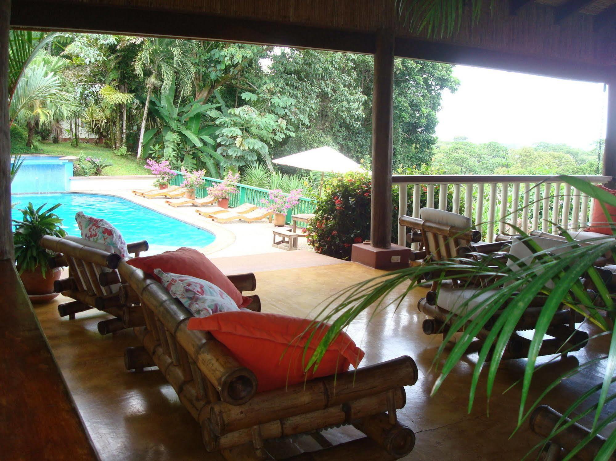 Hotel Villas Gaia อูวีตา ภายนอก รูปภาพ