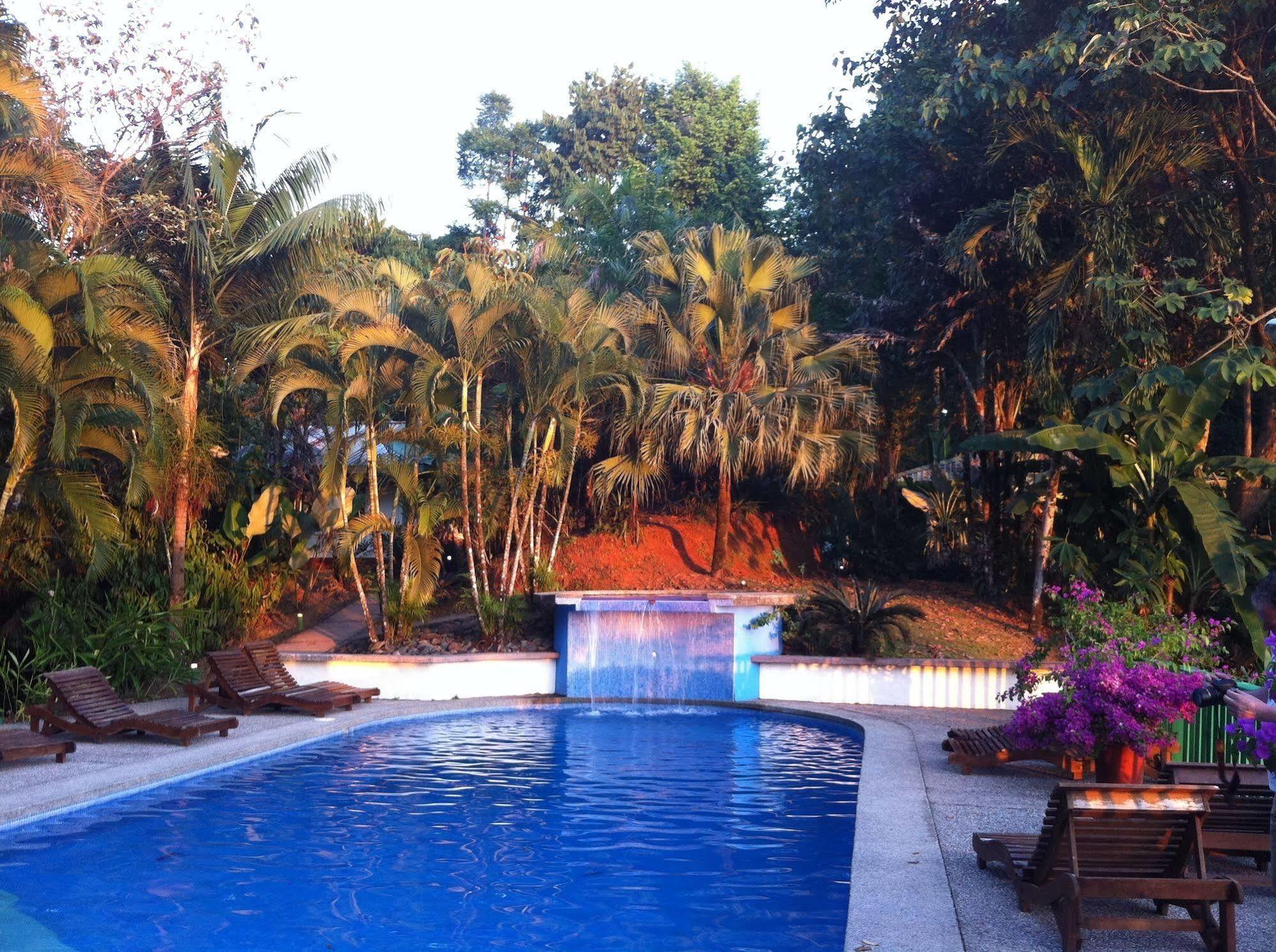 Hotel Villas Gaia อูวีตา ภายนอก รูปภาพ